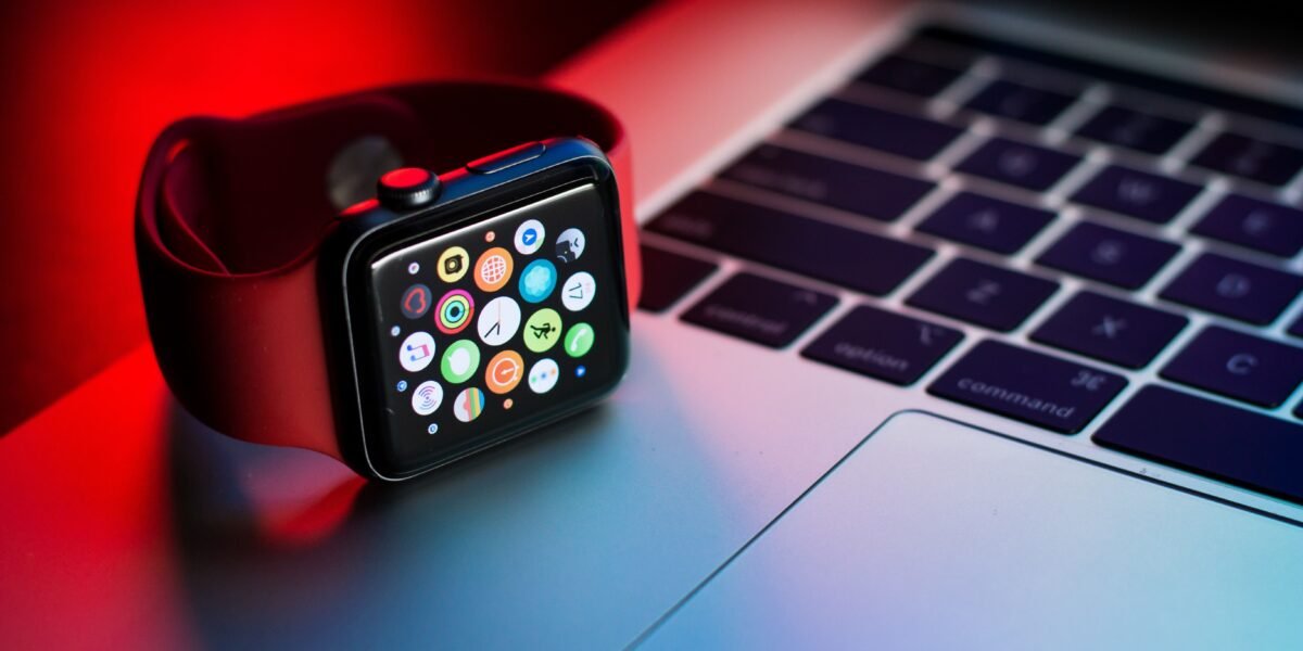 10 Best Apps for Apple Watch (Ultimate Guide) TheTrackable