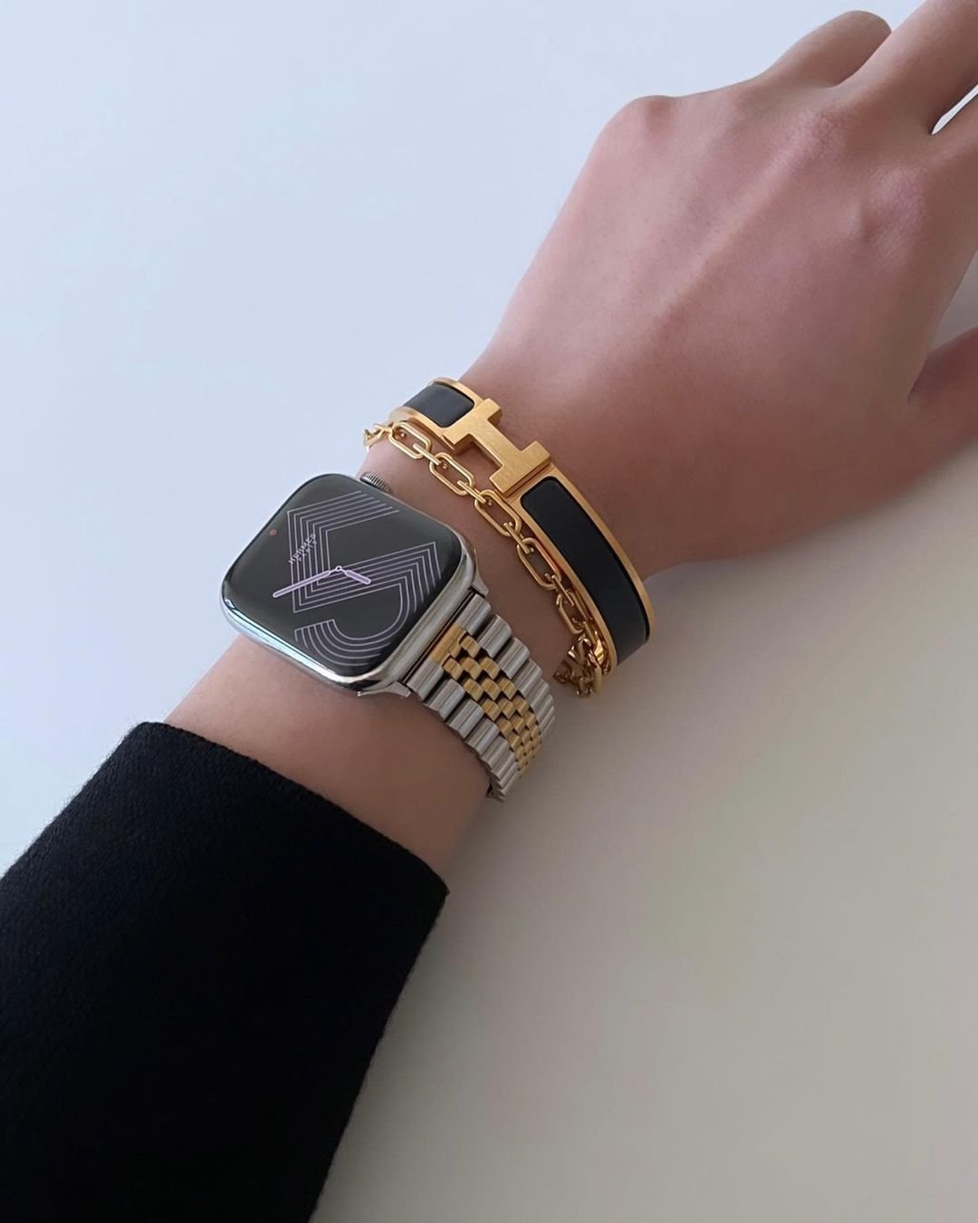 10 Best Smartwatches For Women In 2022 The Ultimate Guide Thetrackable